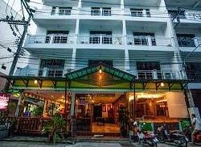 Hotel Triple Rund Place